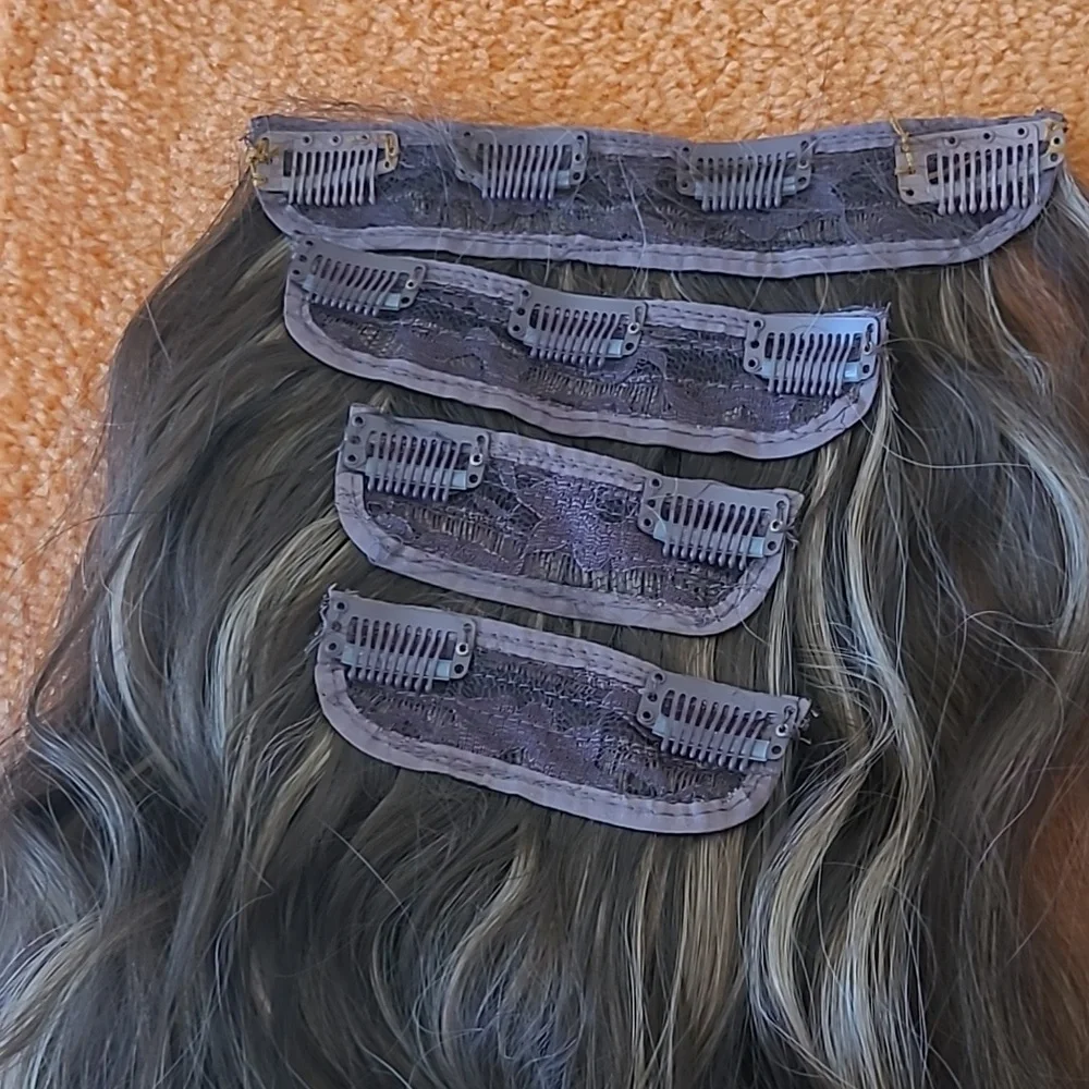 21 In. Synthetic Clip In Ombre Brown  Hair Extensions